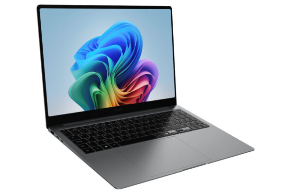 PC portable Samsung Galaxy Book5 Pro 16 NP960XHA-KG1FR